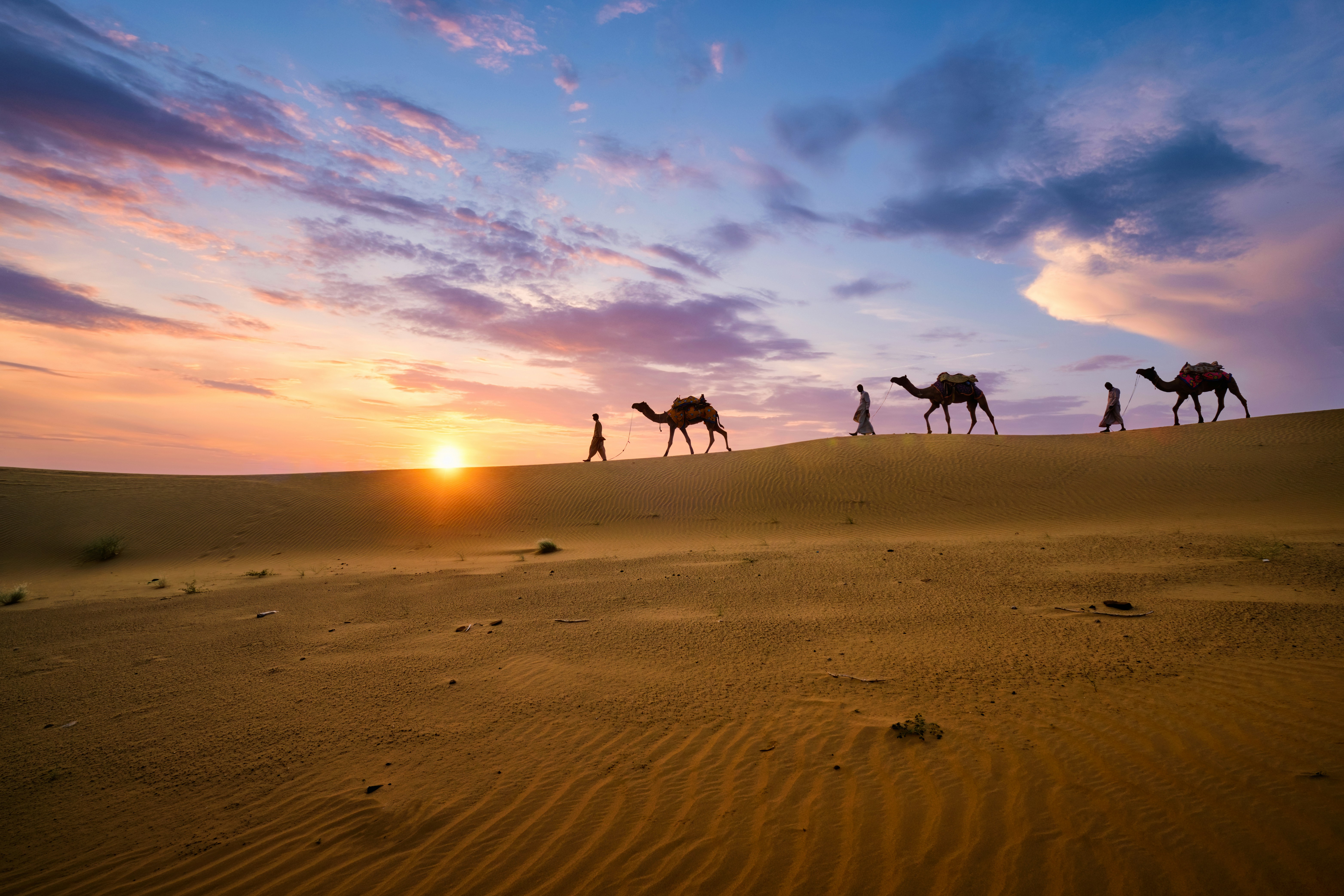 Dubai Desert Safari dune bashing
